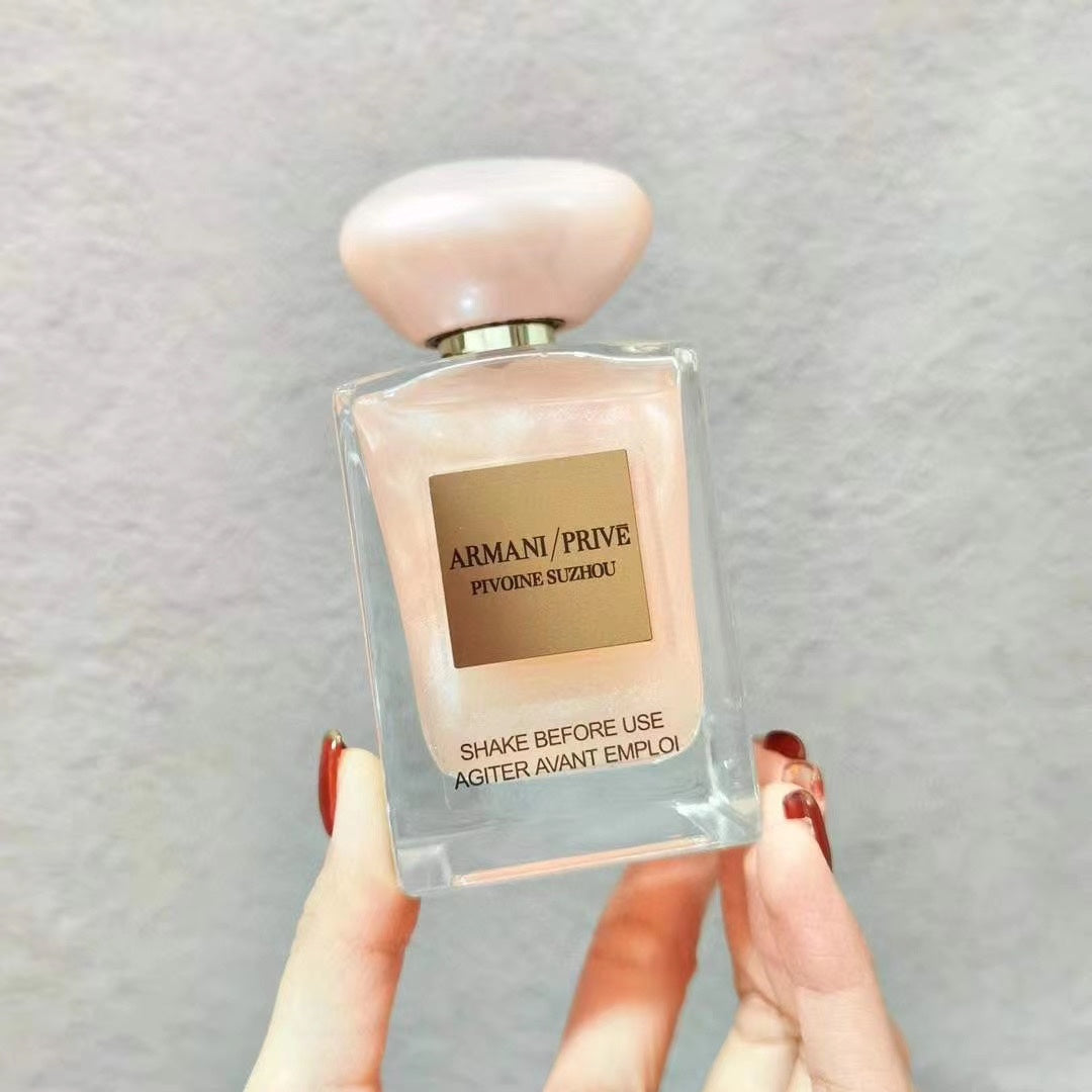 Armani-37