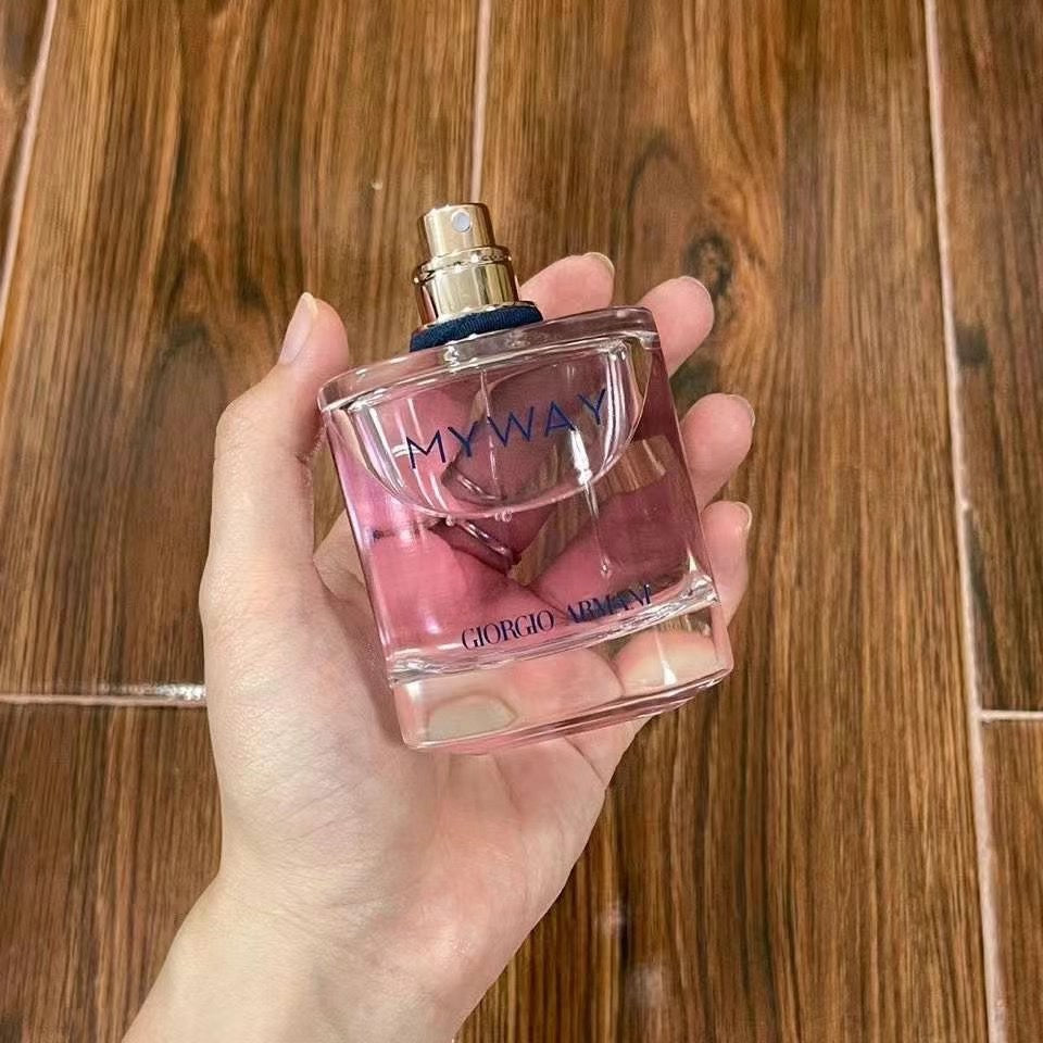 Armani-40