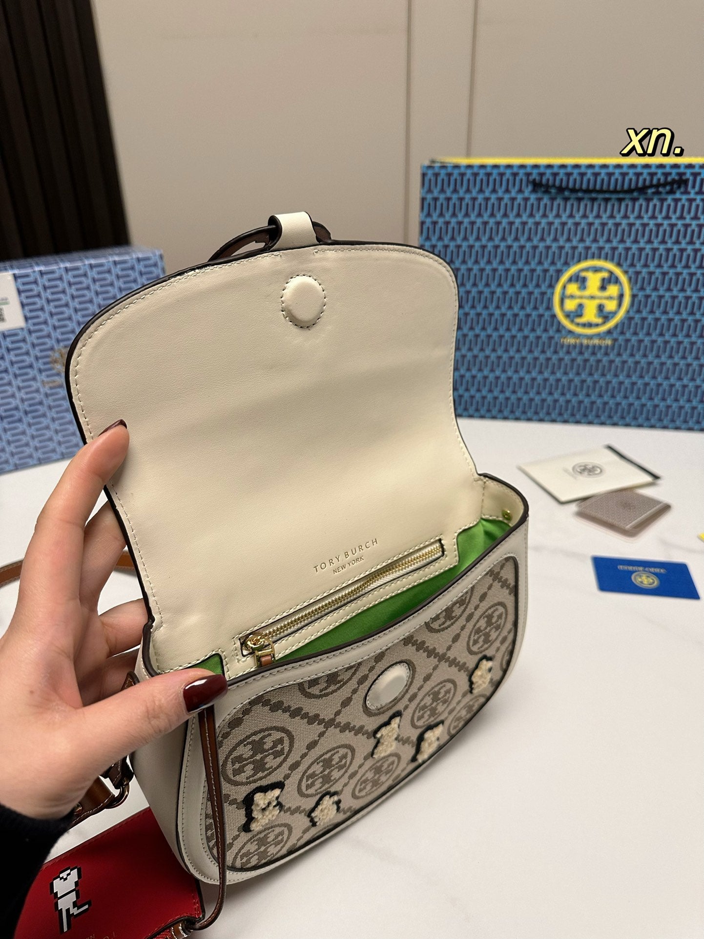 TB-322BAG