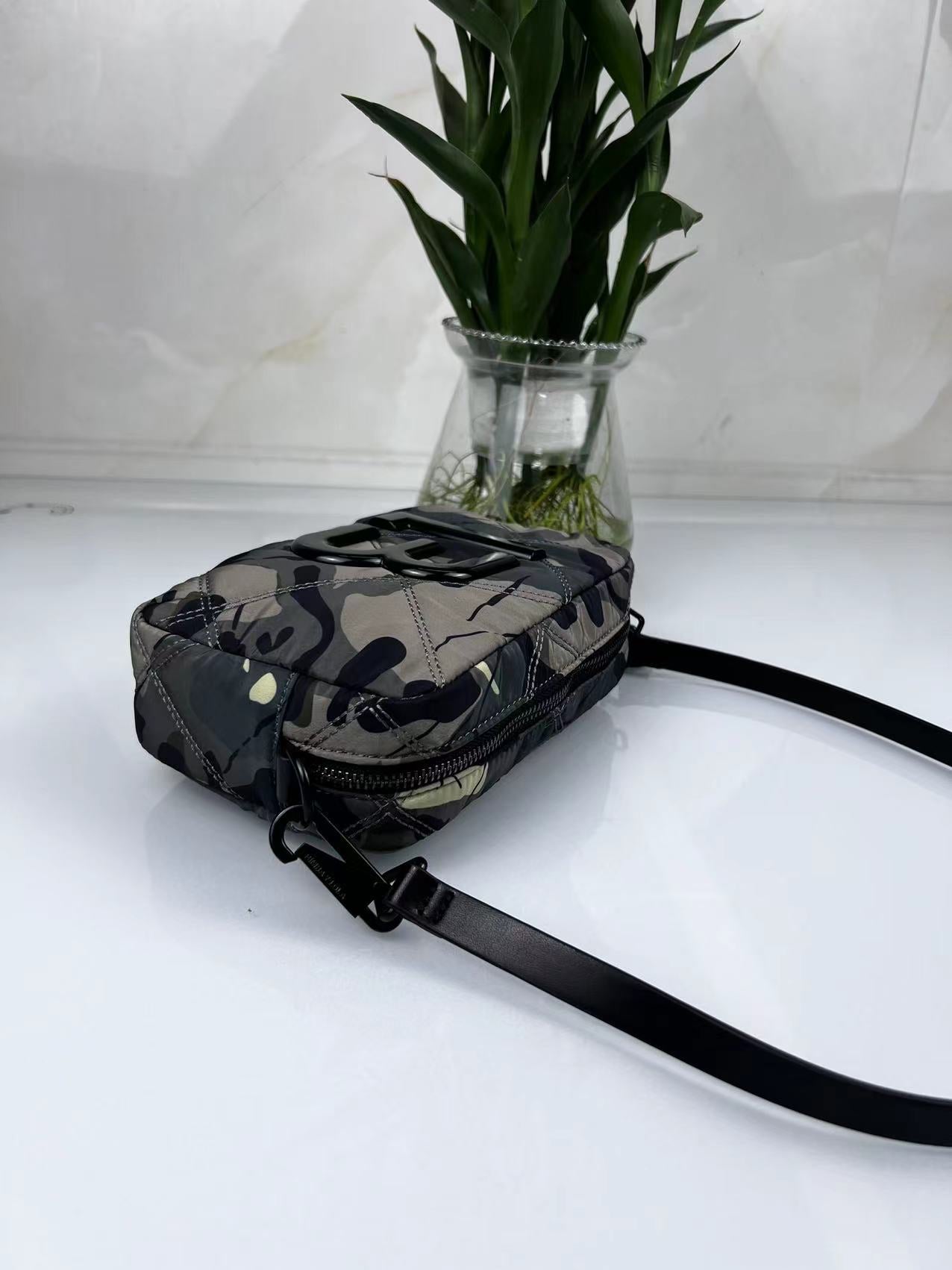 BYL BAG-82