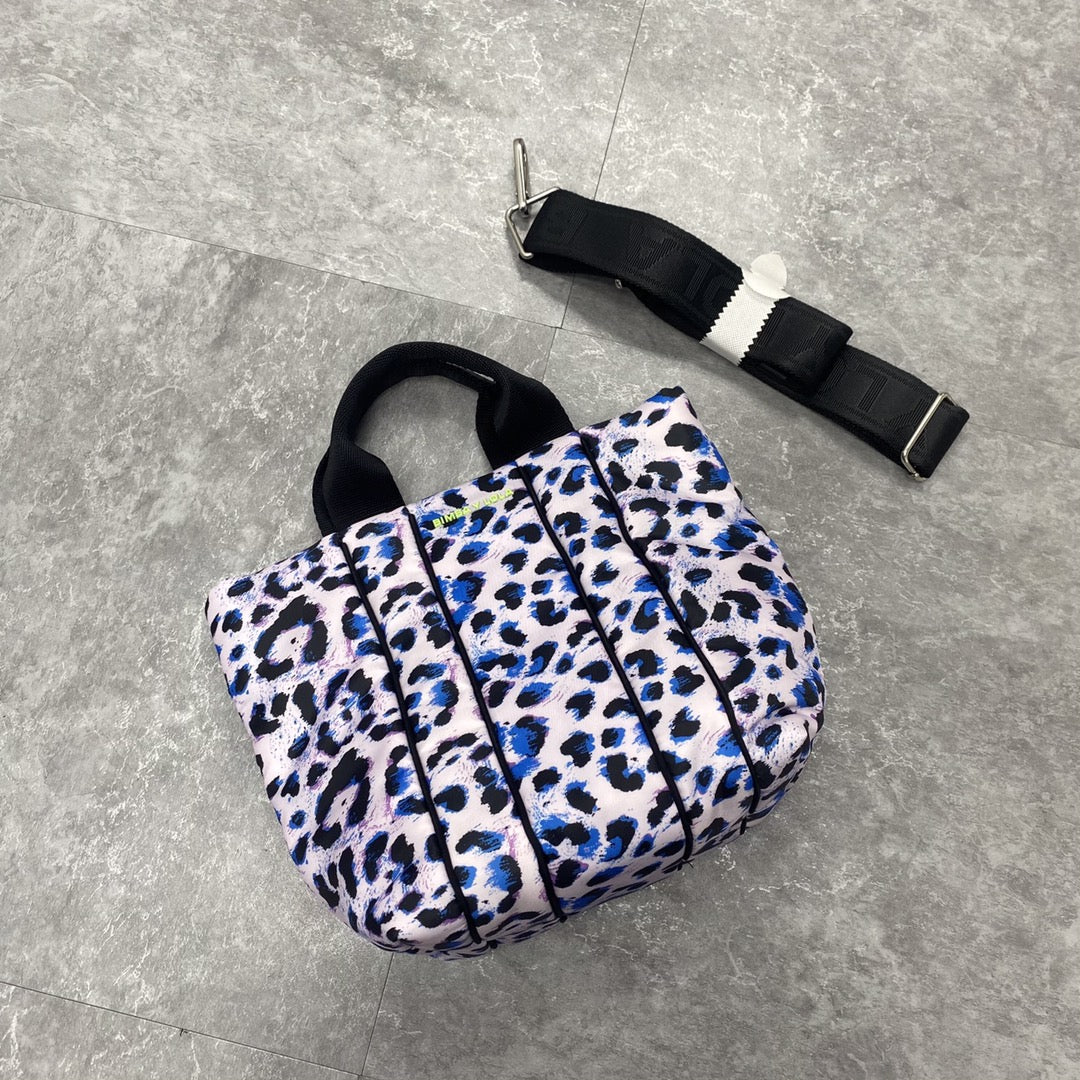 BYL BAG-124