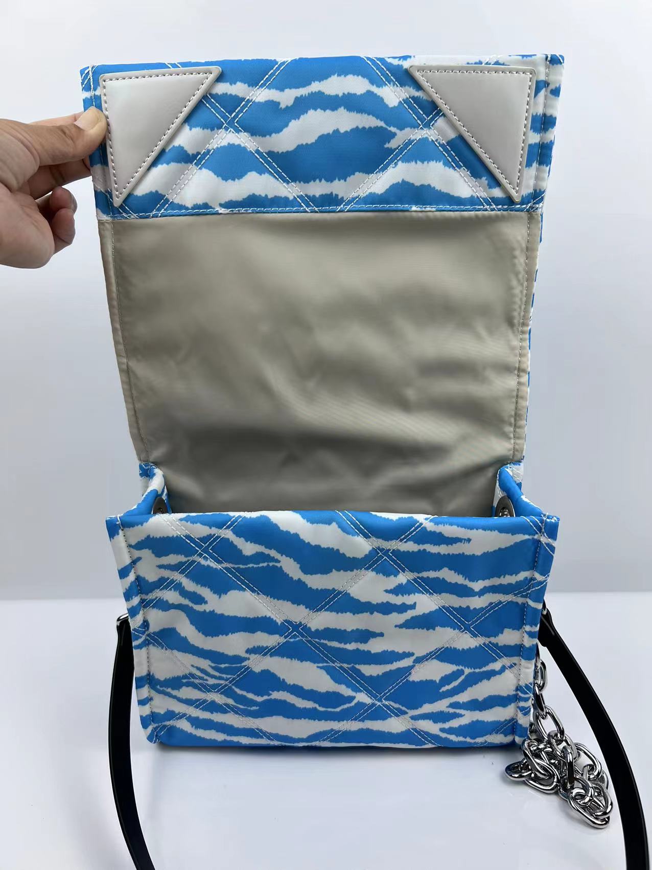BYL BAG-215