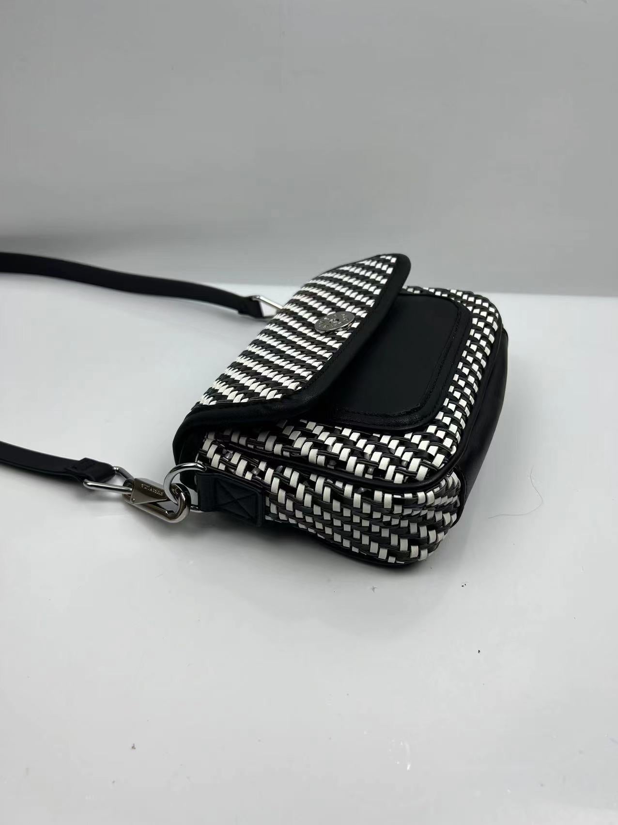 BYL BAG-253