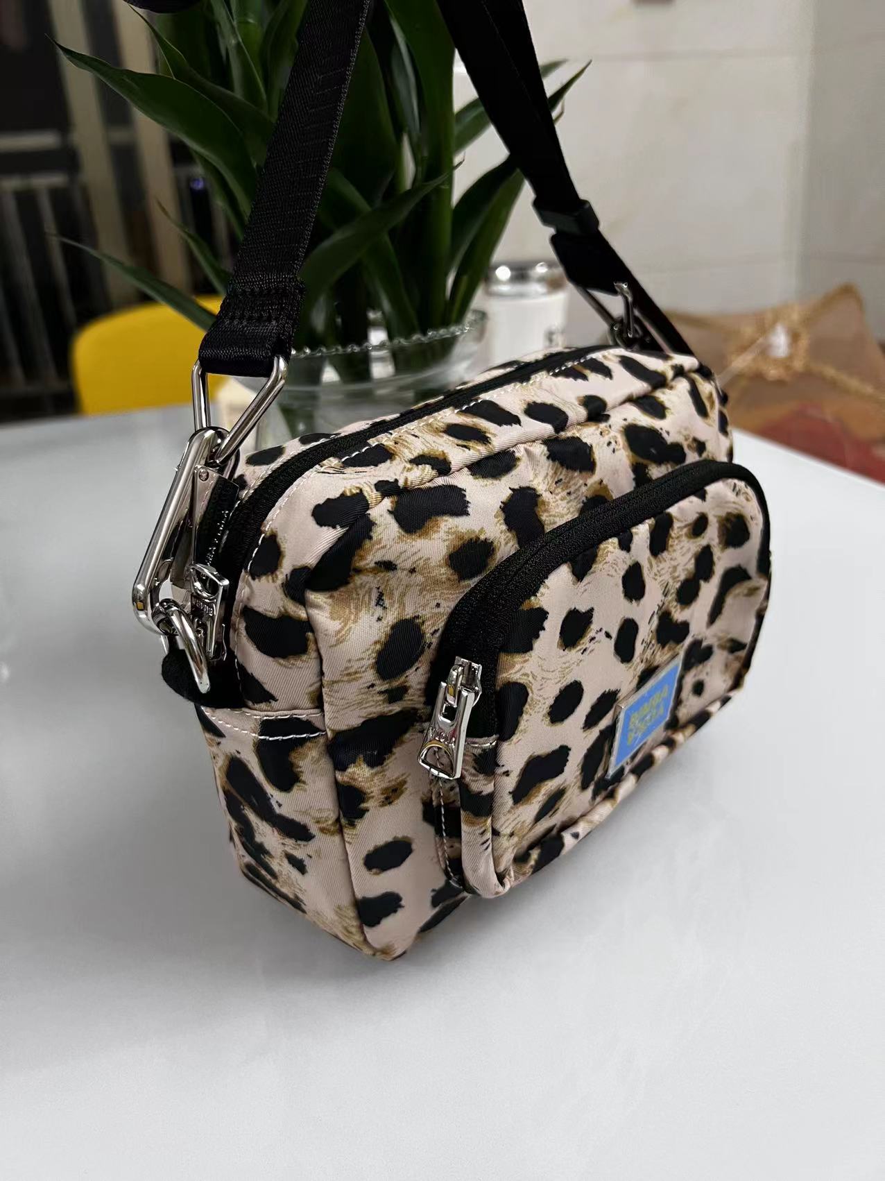 BYL BAG-323