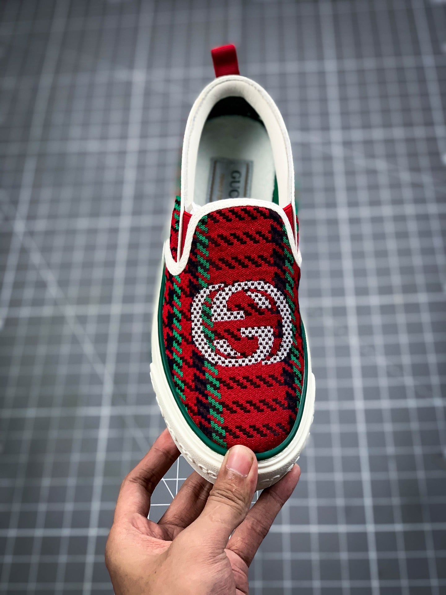 Gucci -096Shoes