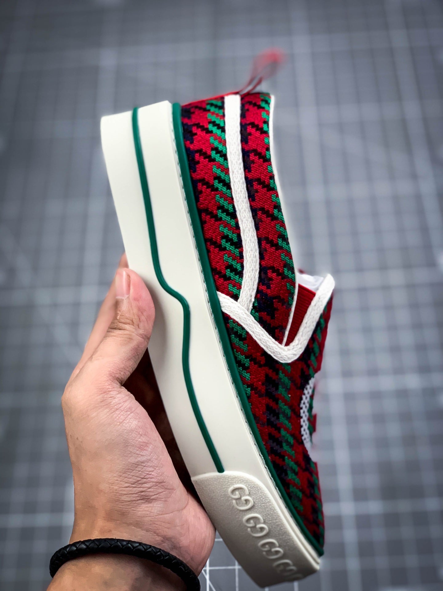 Gucci -096Shoes