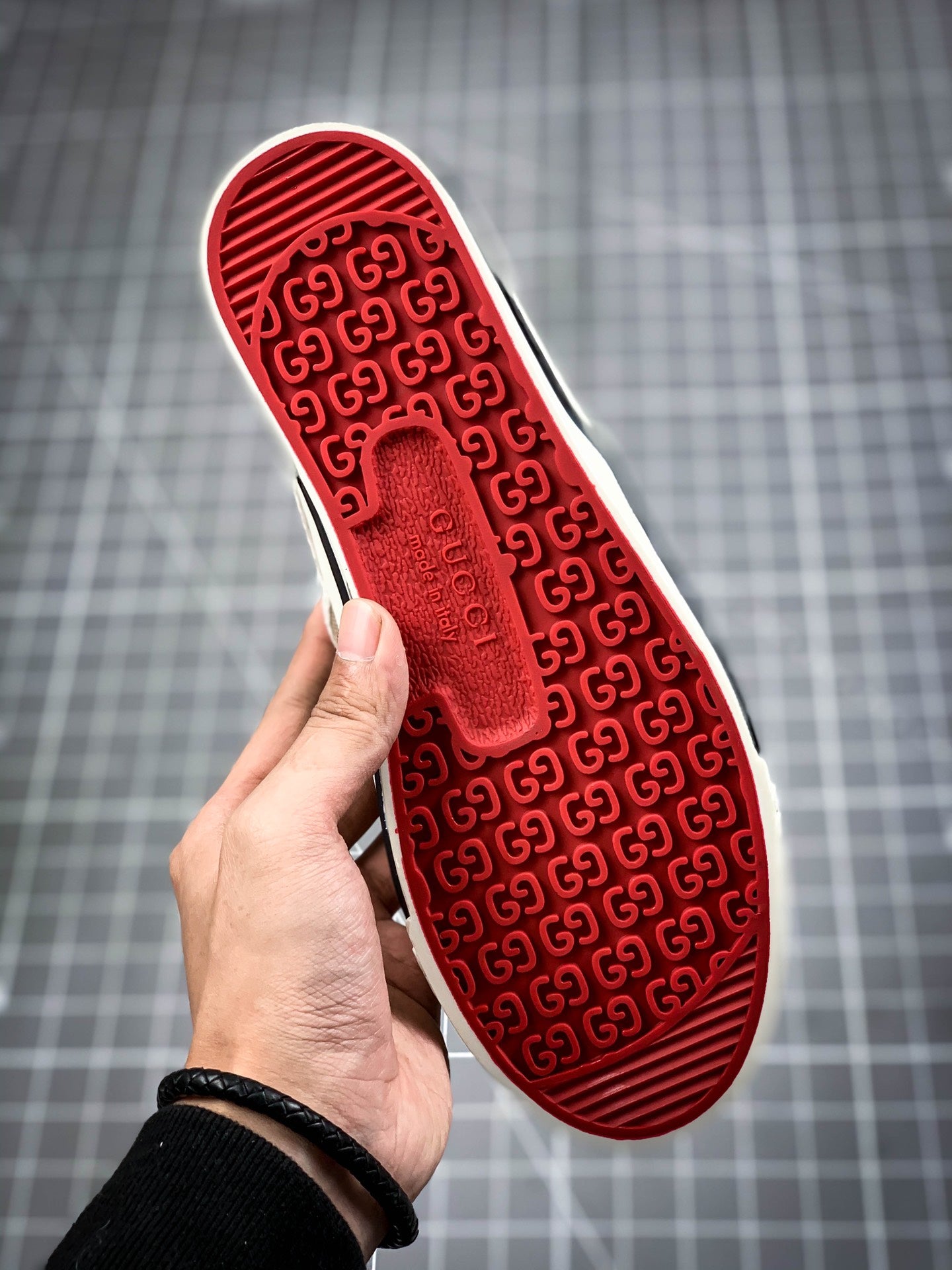 Gucci -098Shoes
