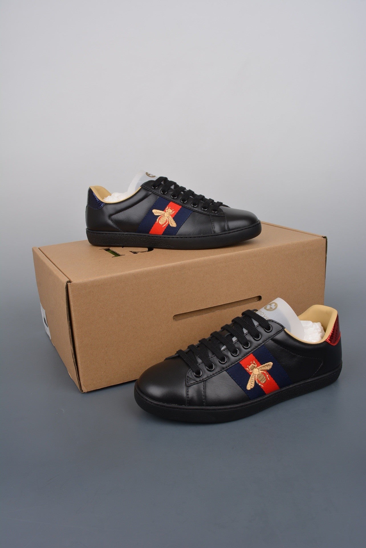 Gucci -094Shoes