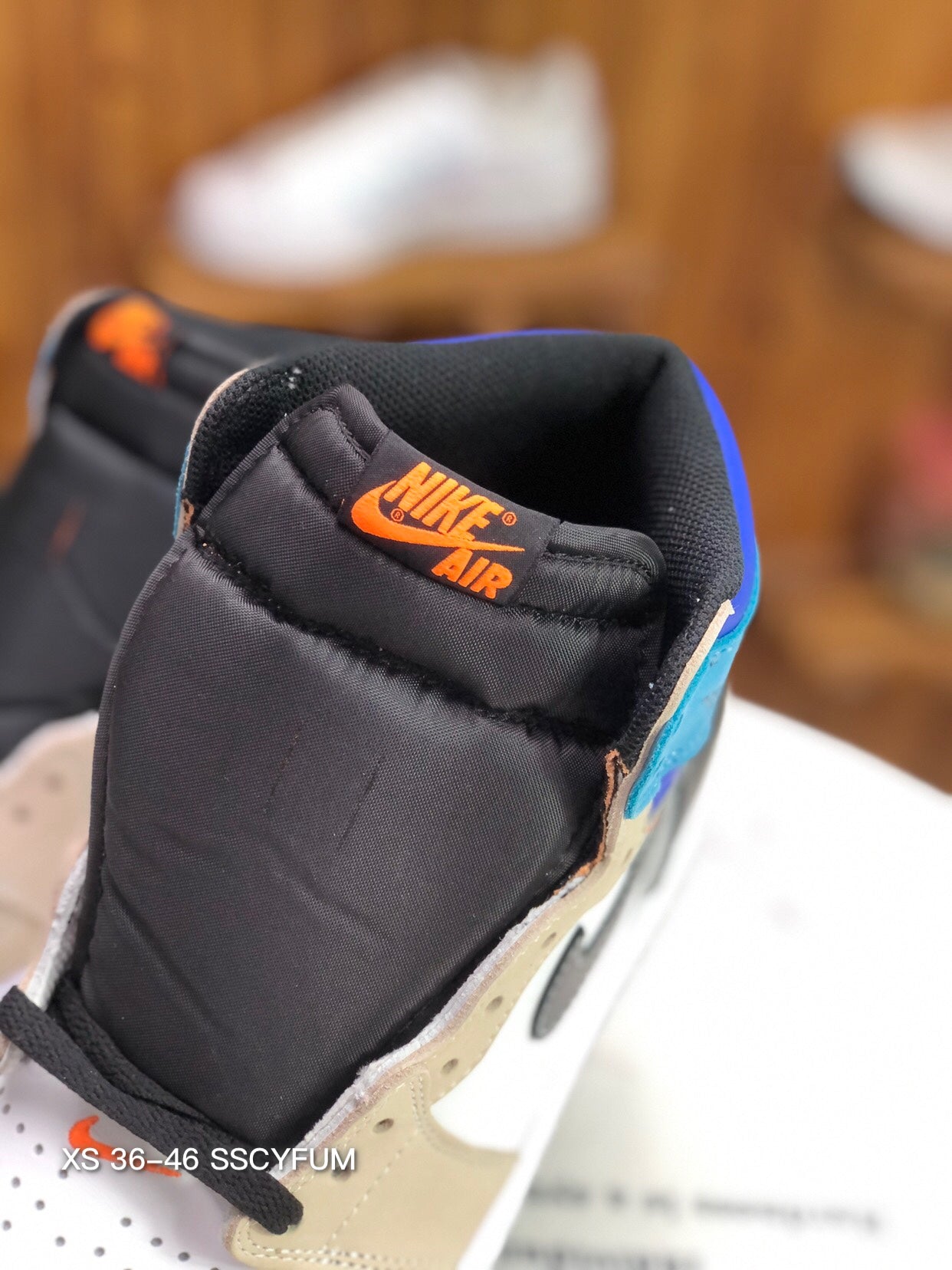 NIKE-080Shoes