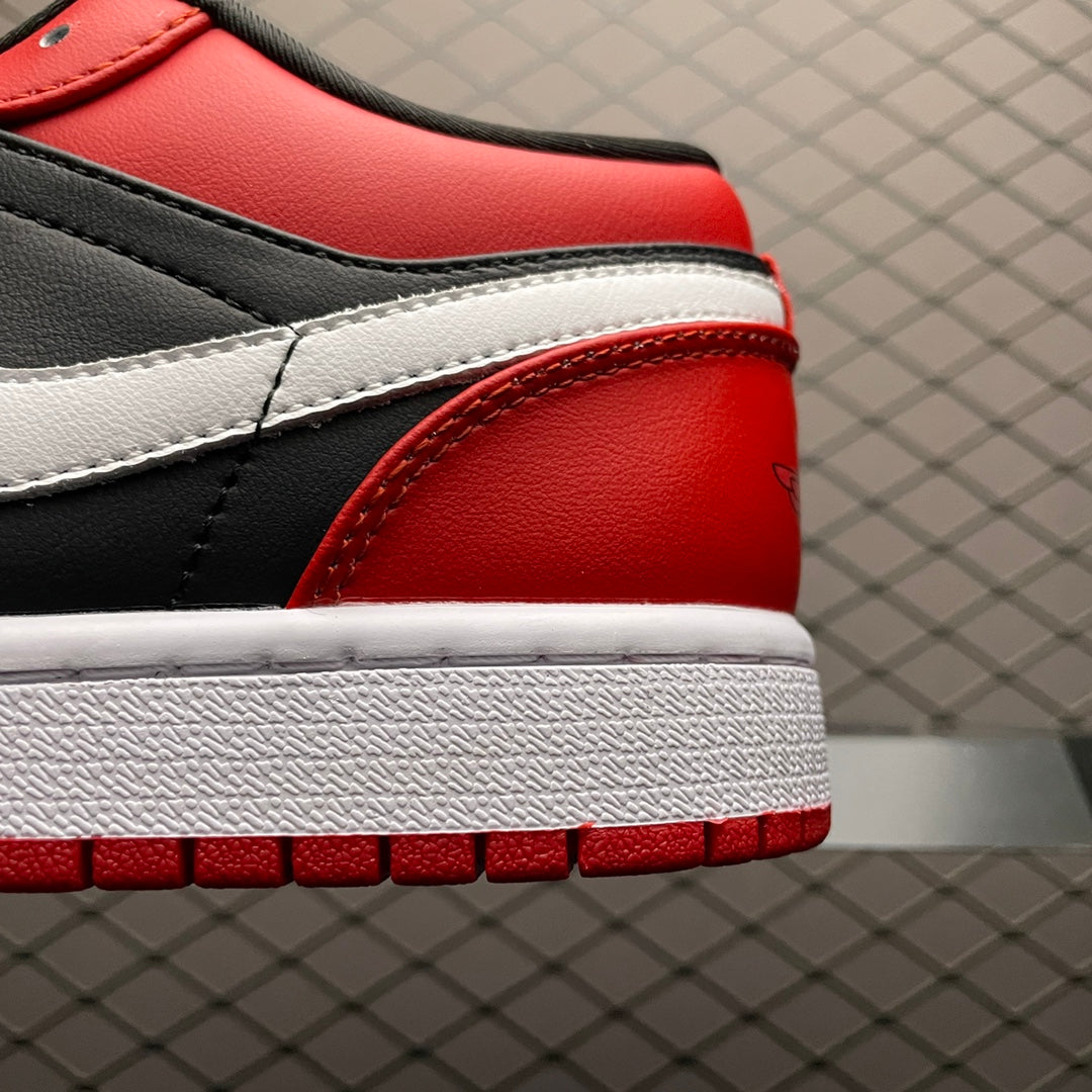 NIKE-081Shoes
