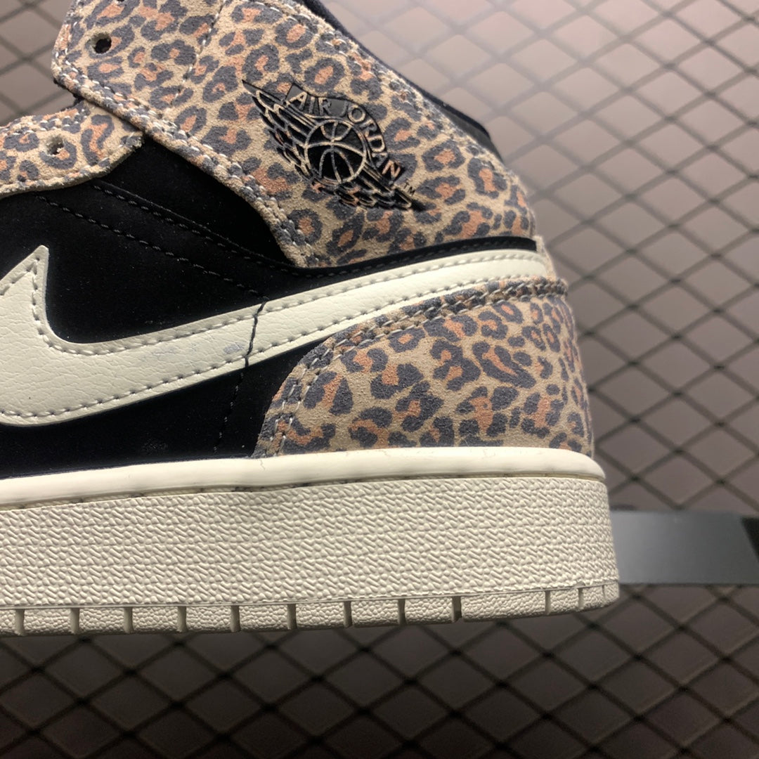 NIKE-100Shoes