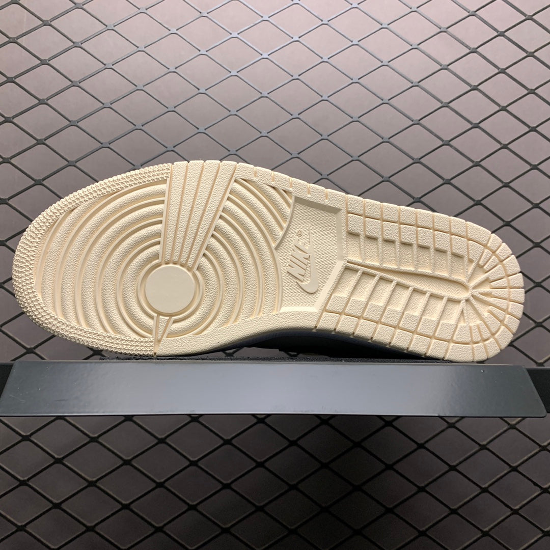 NIKE-115Shoes