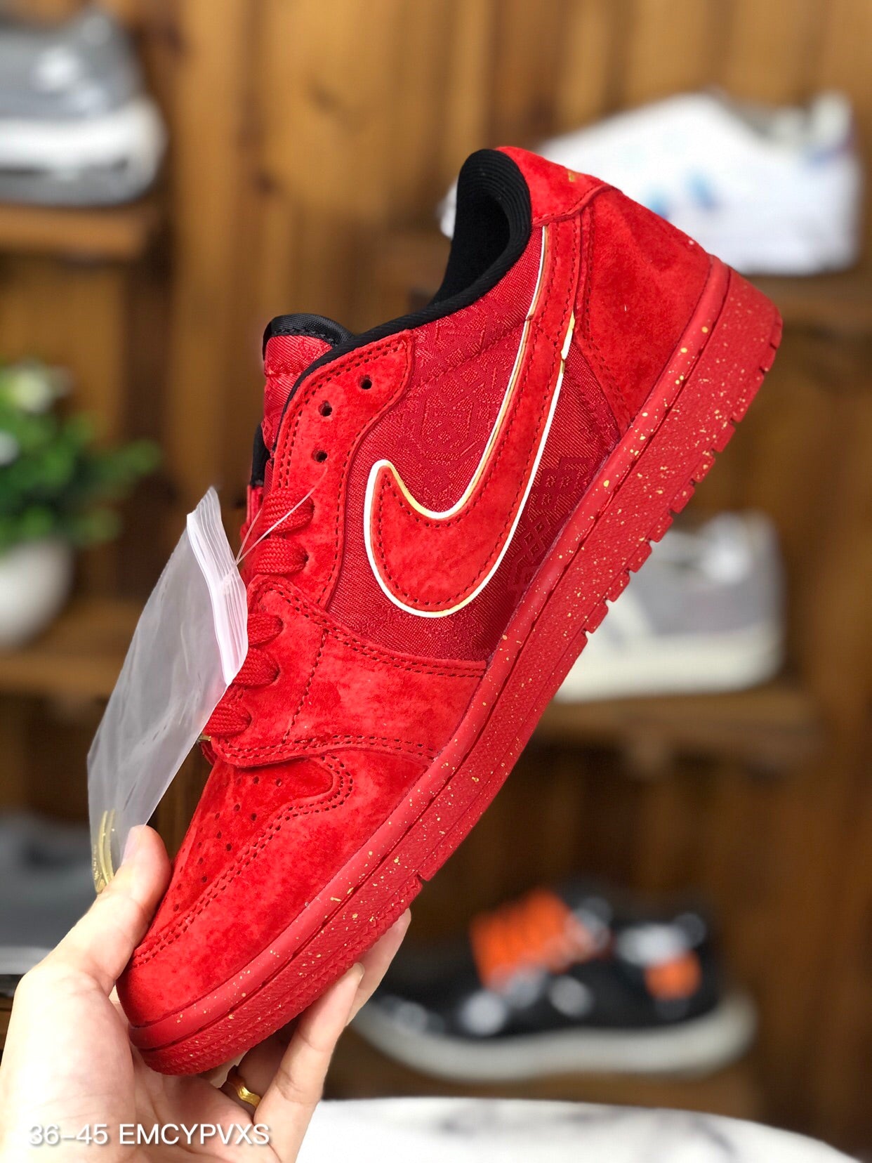 NIKE-117Shoes