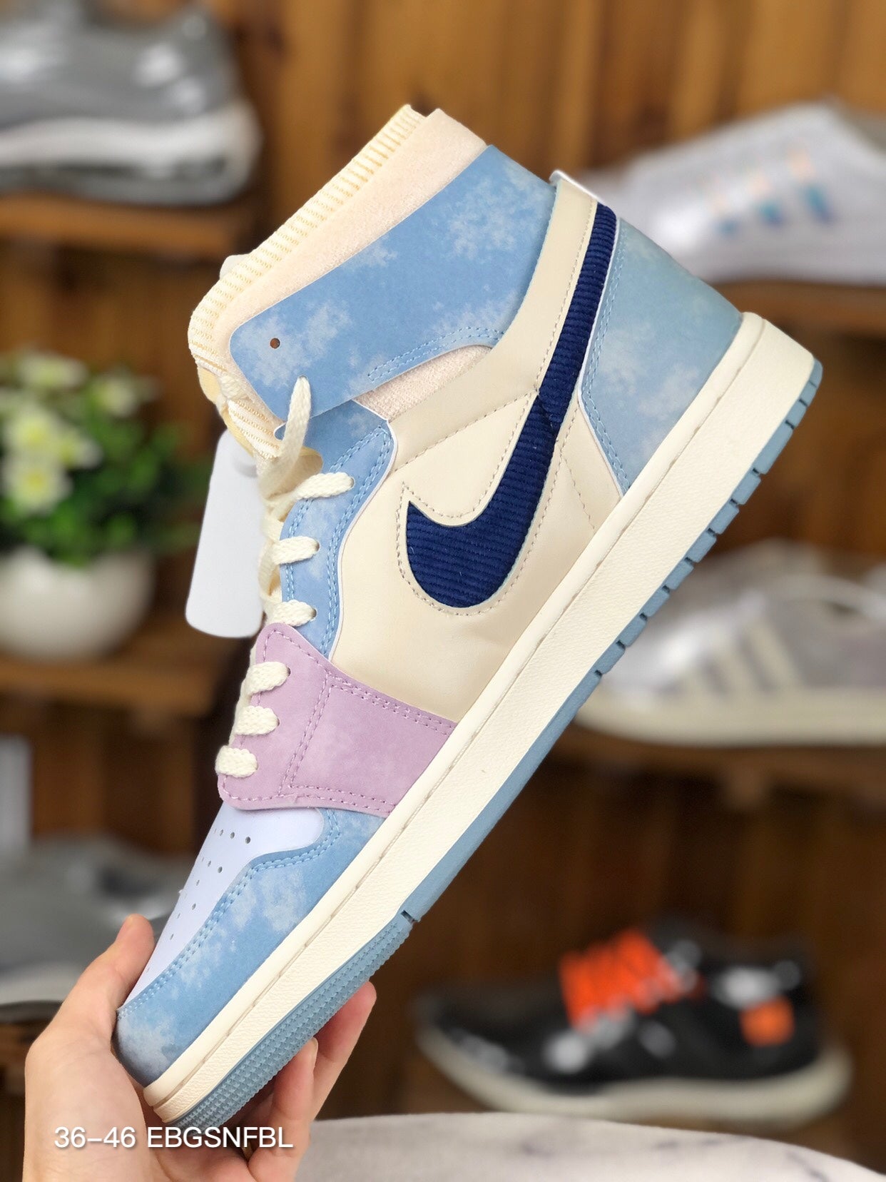 NIKE-122Shoes