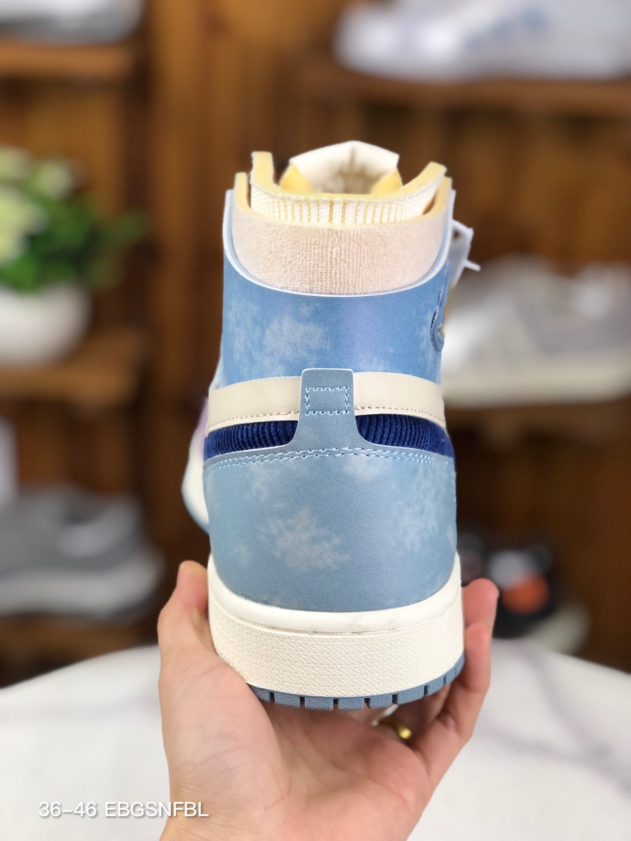 NIKE-122Shoes