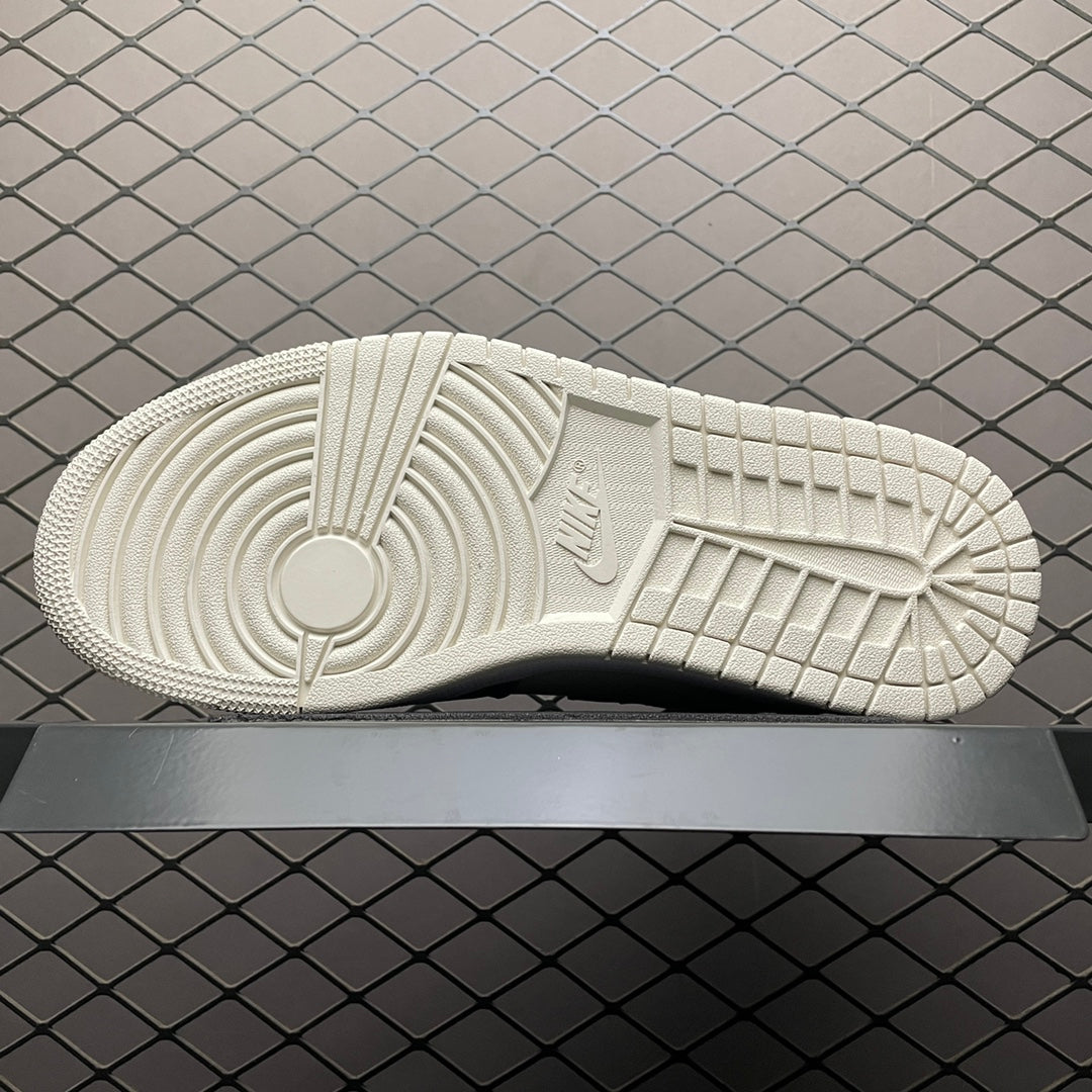 NIKE-126Shoes