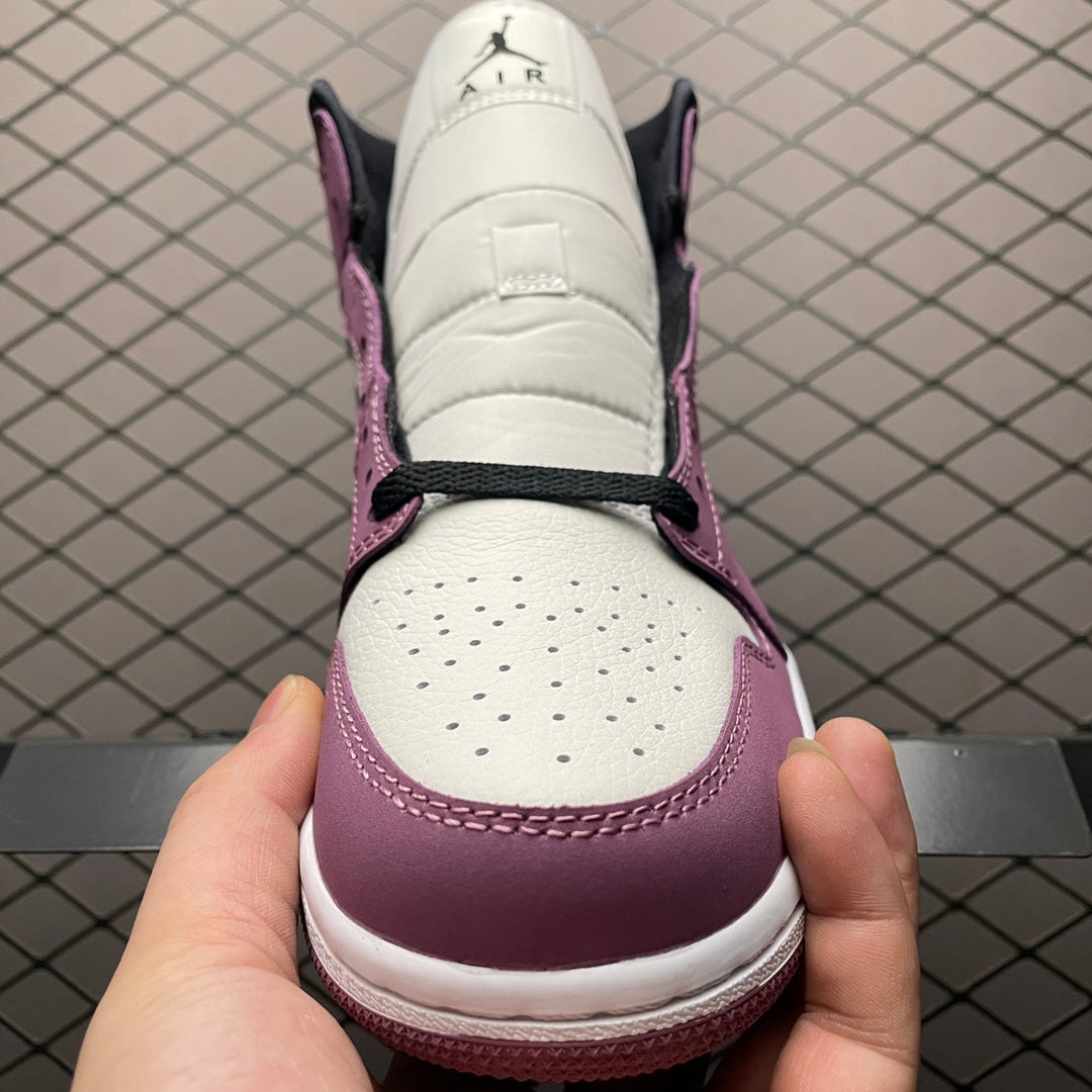 NIKE-130Shoes