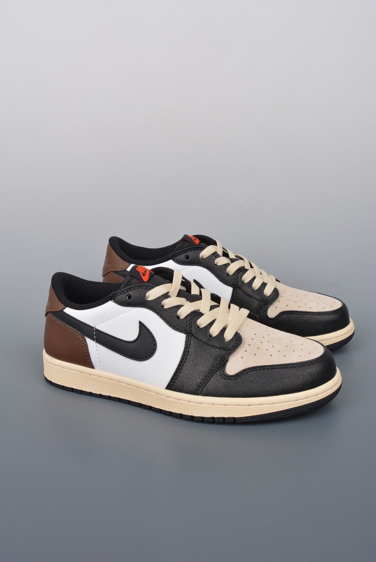 NIKE-141Shoes