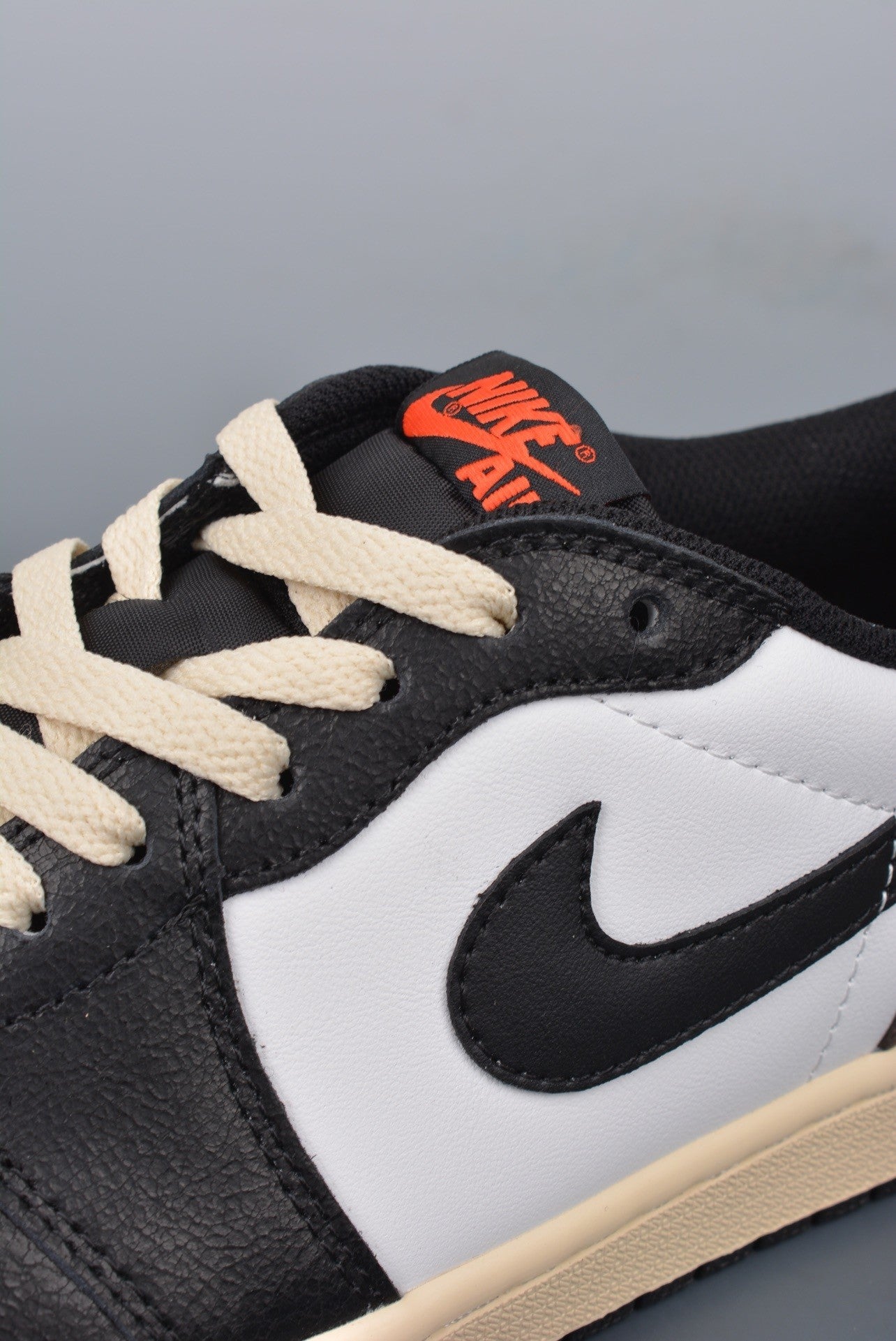 NIKE-141Shoes