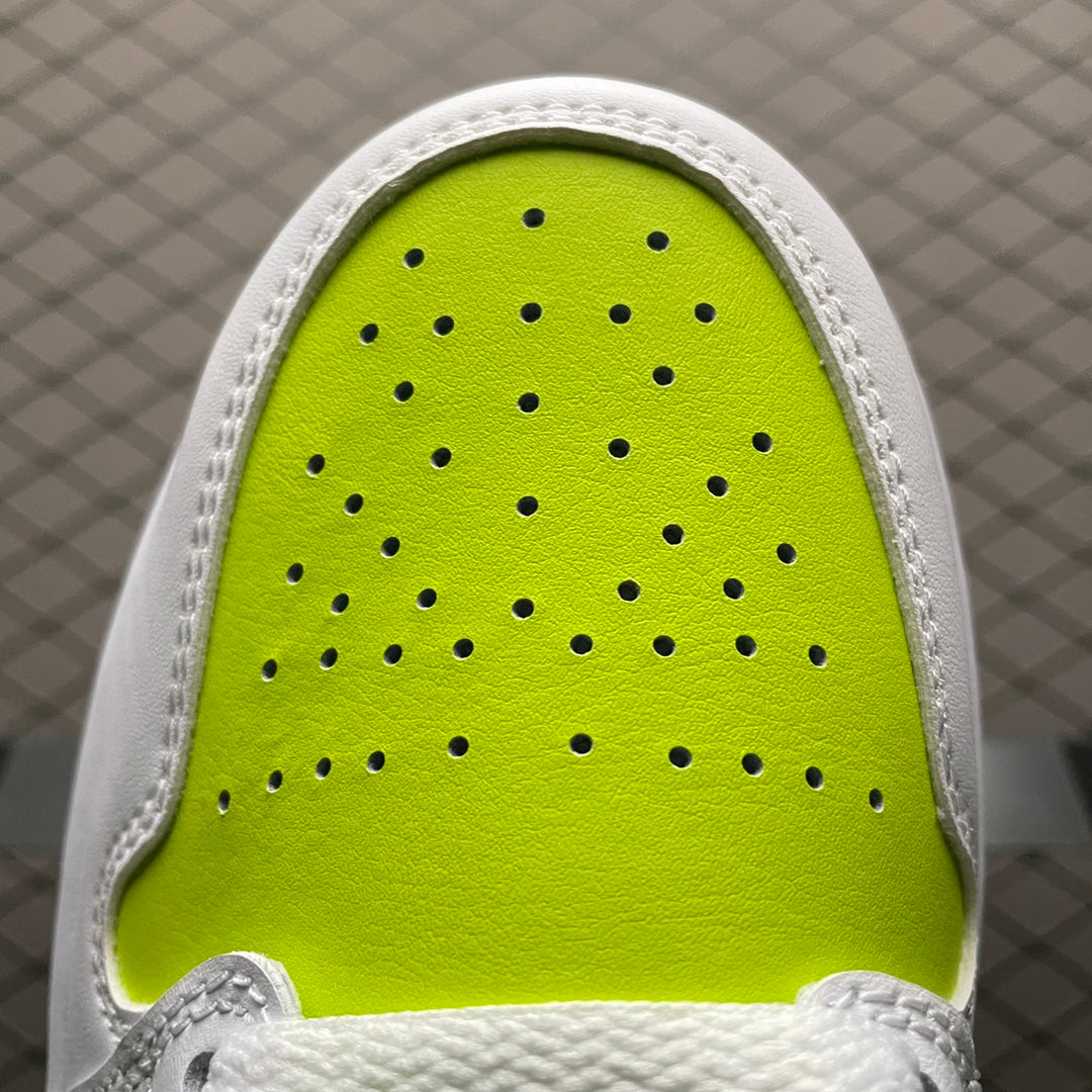 NIKE-143Shoes