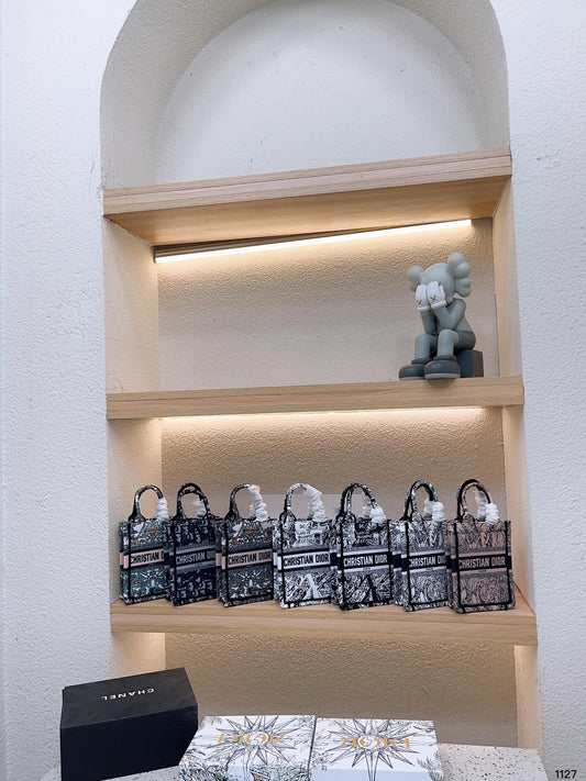 350