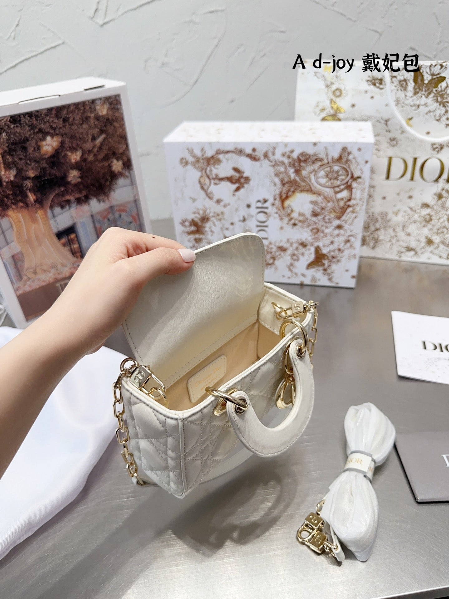 366