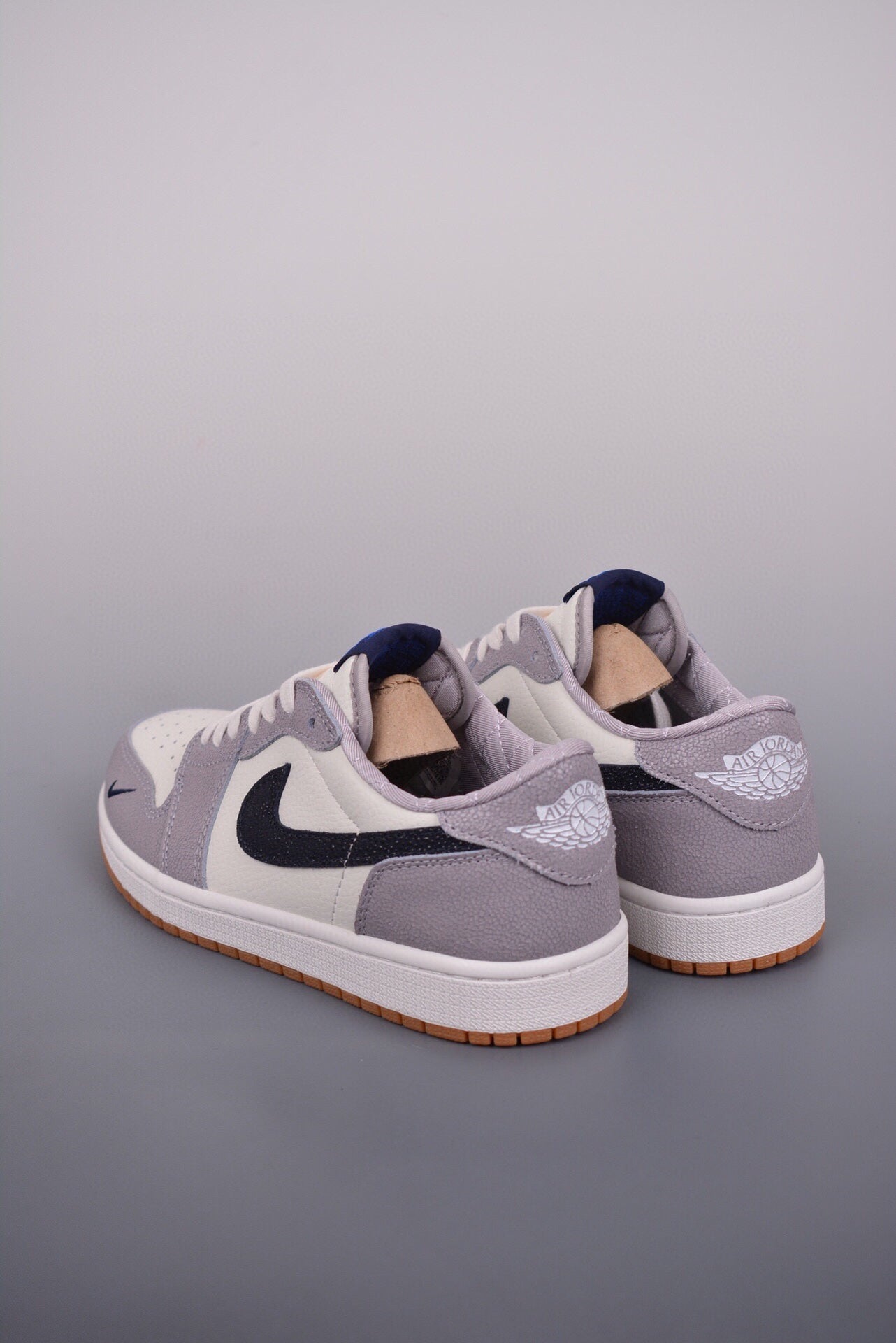 NIKE-211Shoes