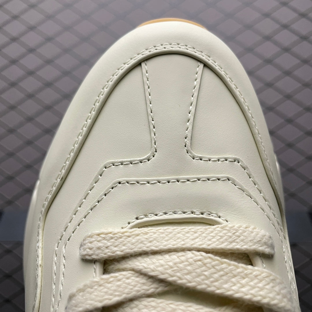 Gucci -088Shoes