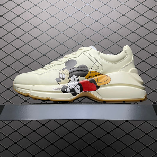 Gucci -088Shoes