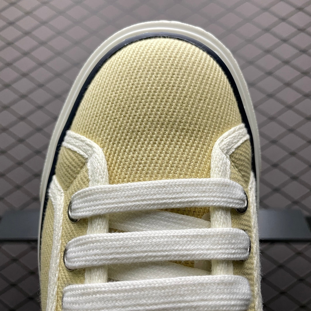 Gucci -085Shoes