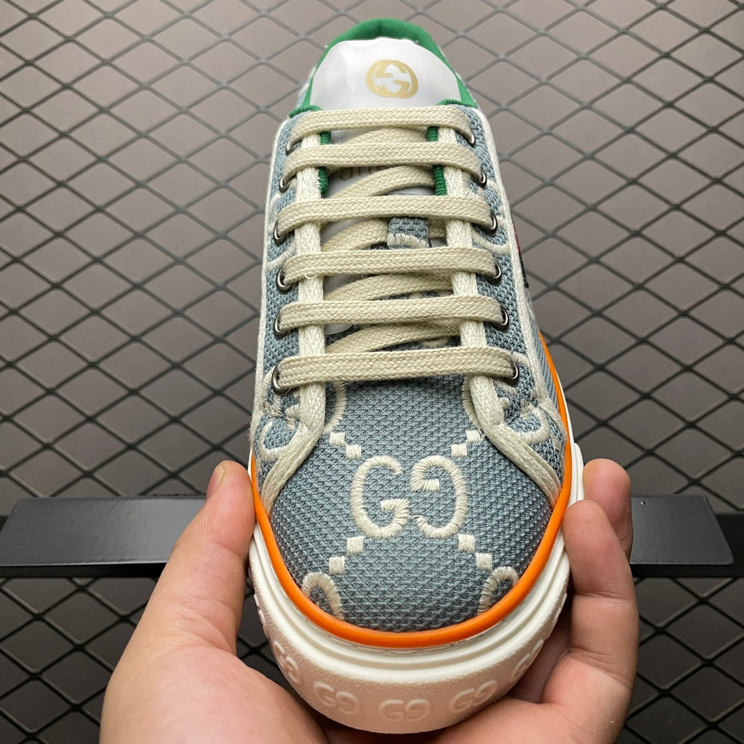 Gucci -087Shoes
