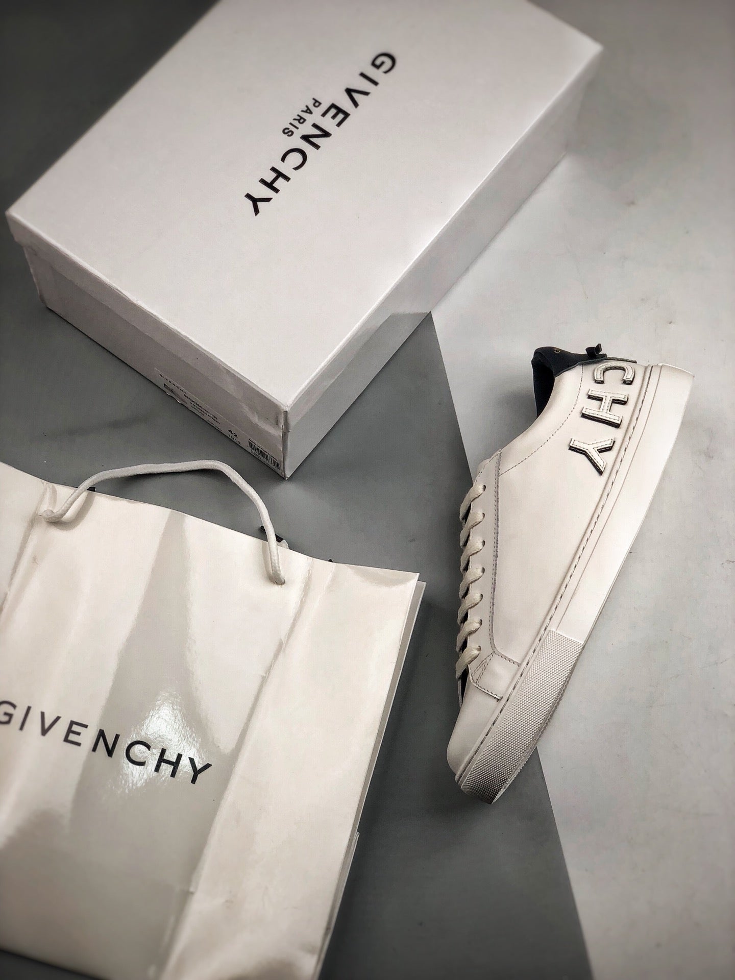 GIVENCHY 001-shoes