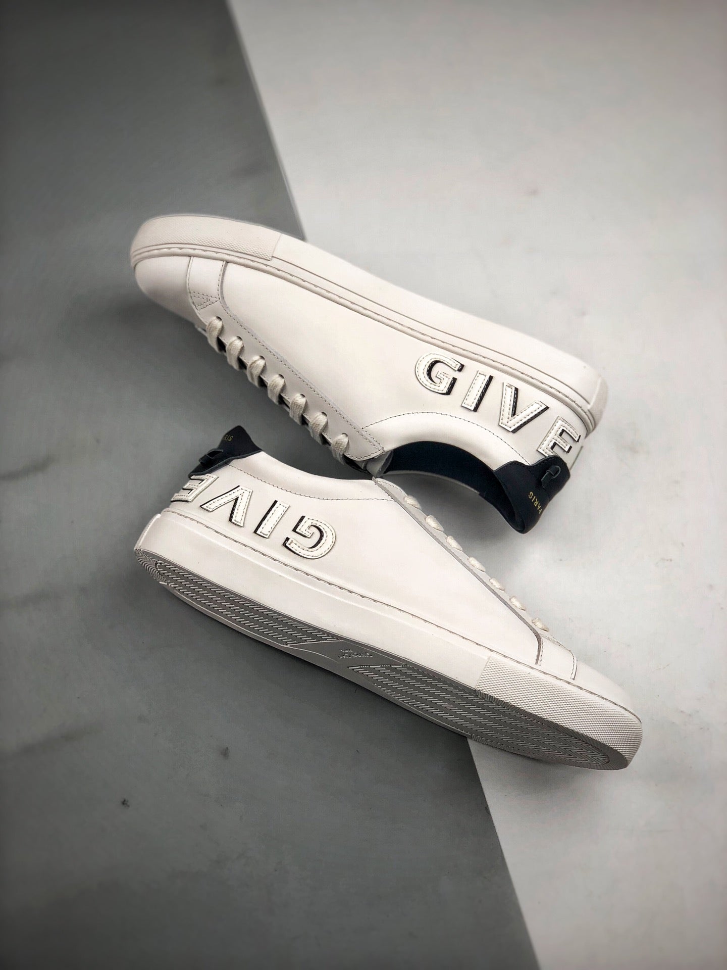 GIVENCHY 001-shoes