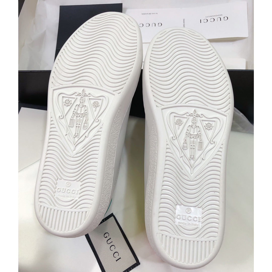 Gucci-083Shoes