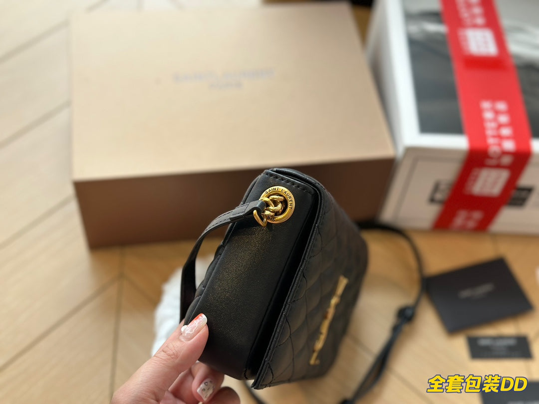 YSL-BAG-16