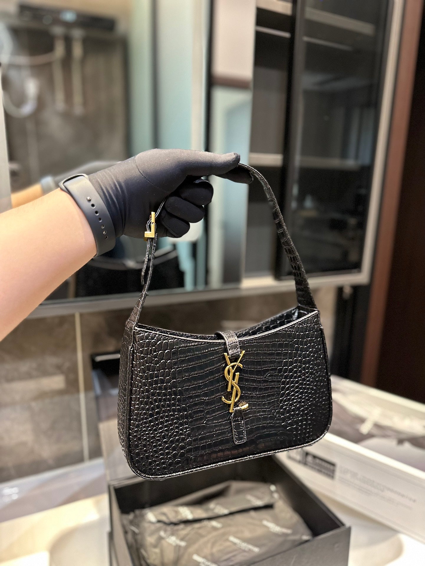 YSL-BAG-17