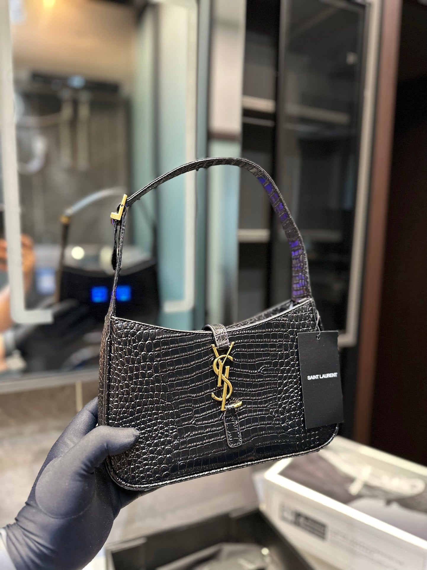 YSL-BAG-17