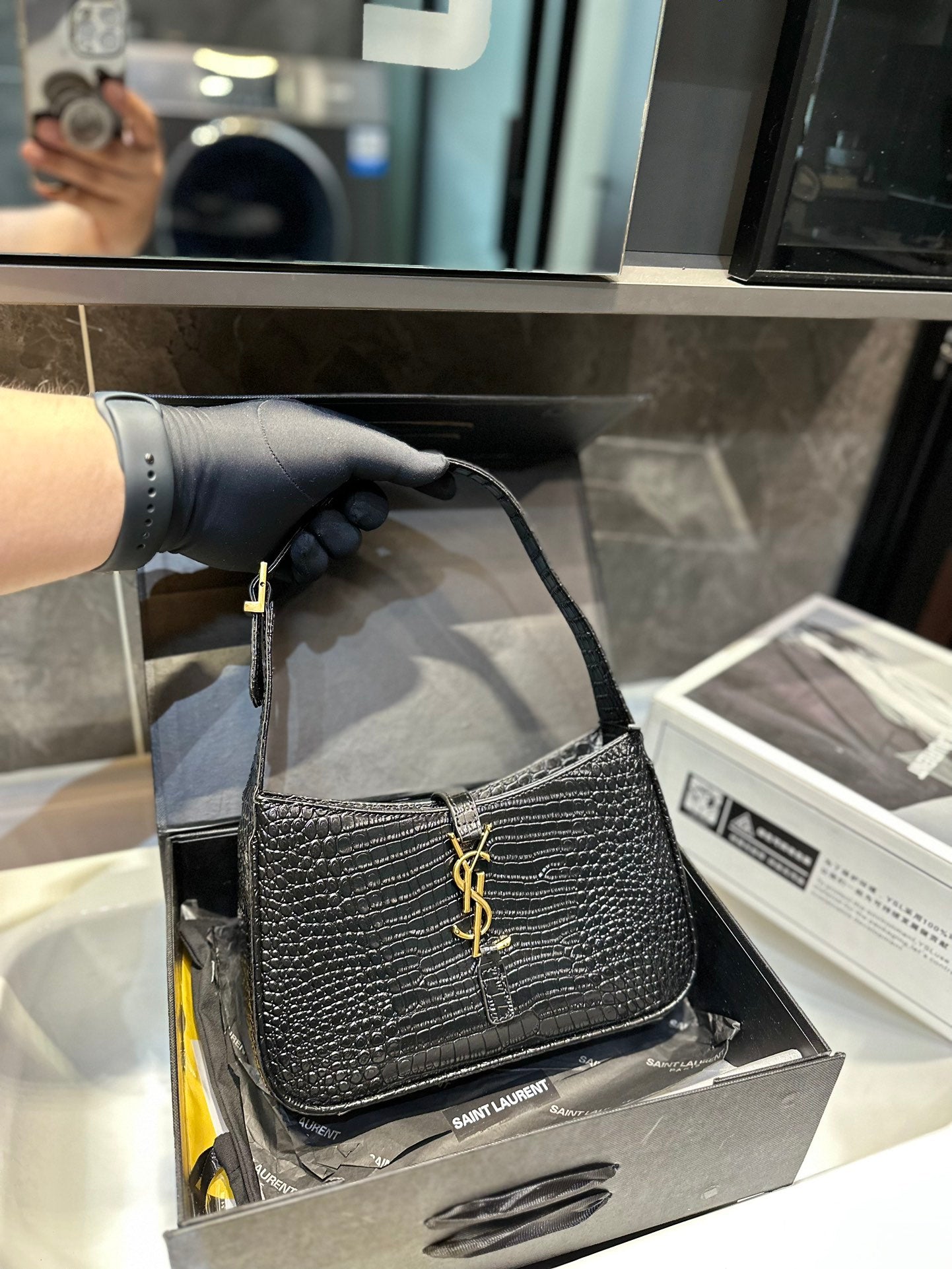 YSL-BAG-17