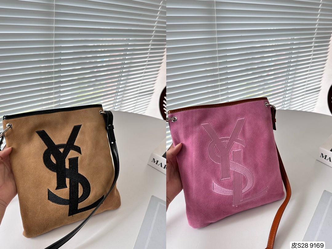 YSL-BAG-19