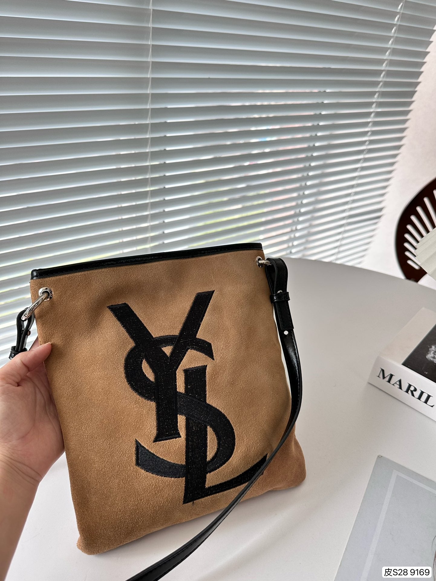 YSL-BAG-19