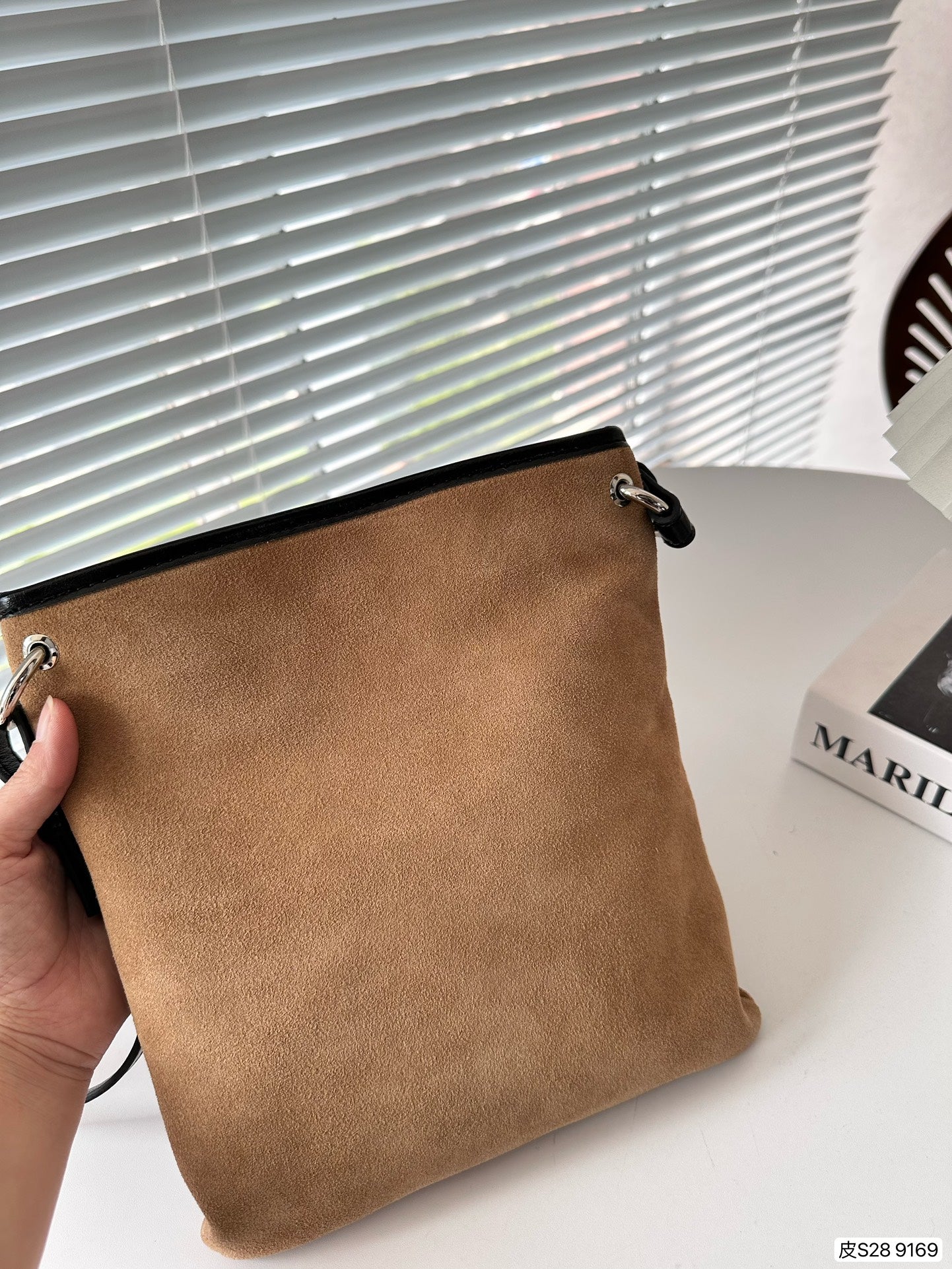YSL-BAG-19