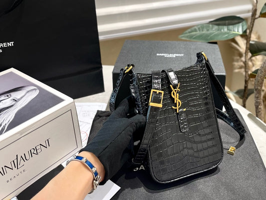 YSL-BAG-22