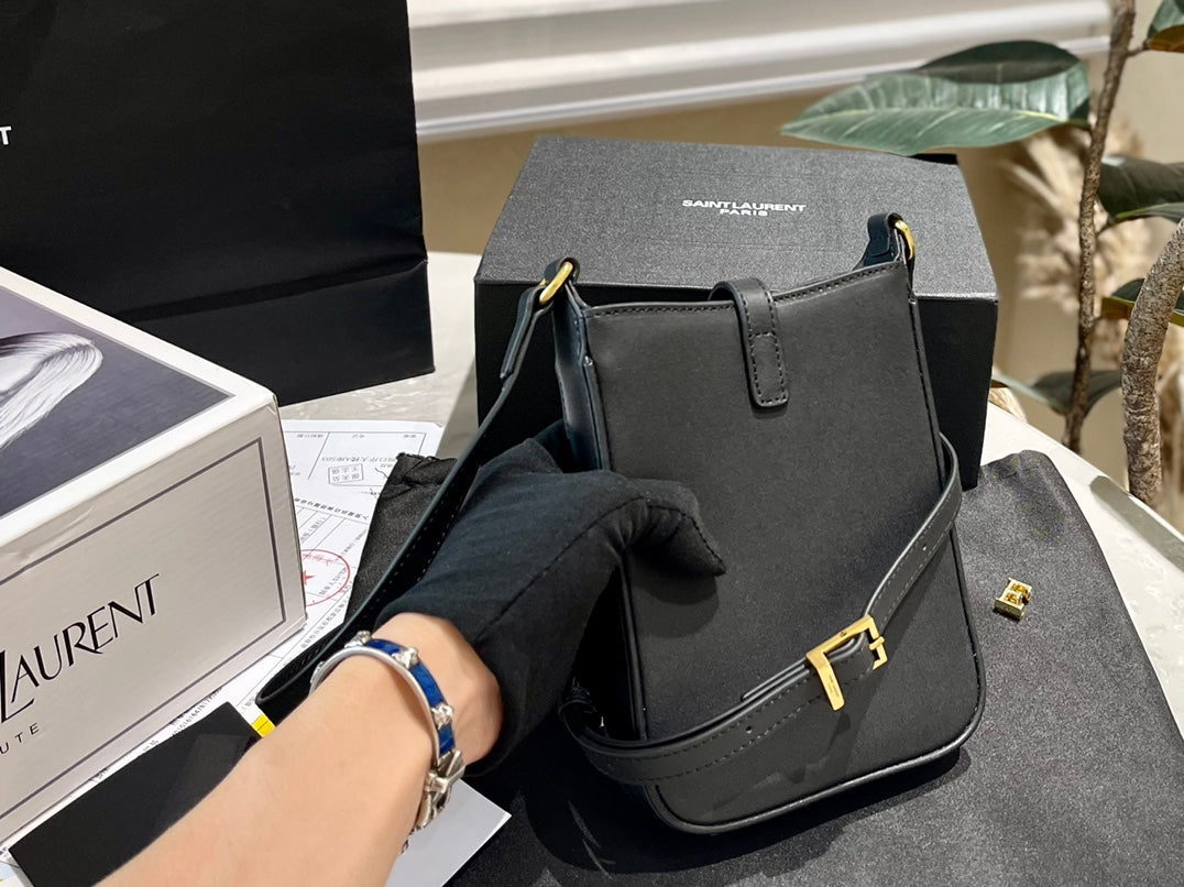 YSL-BAG-22