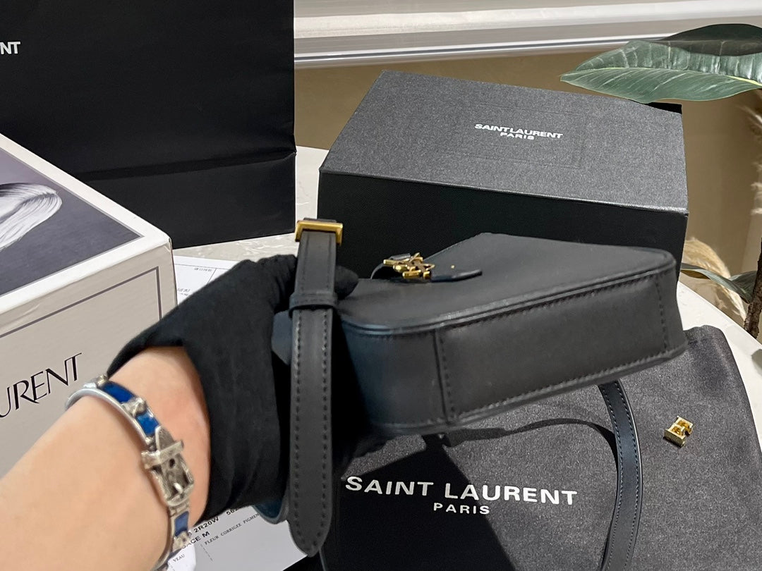 YSL-BAG-22