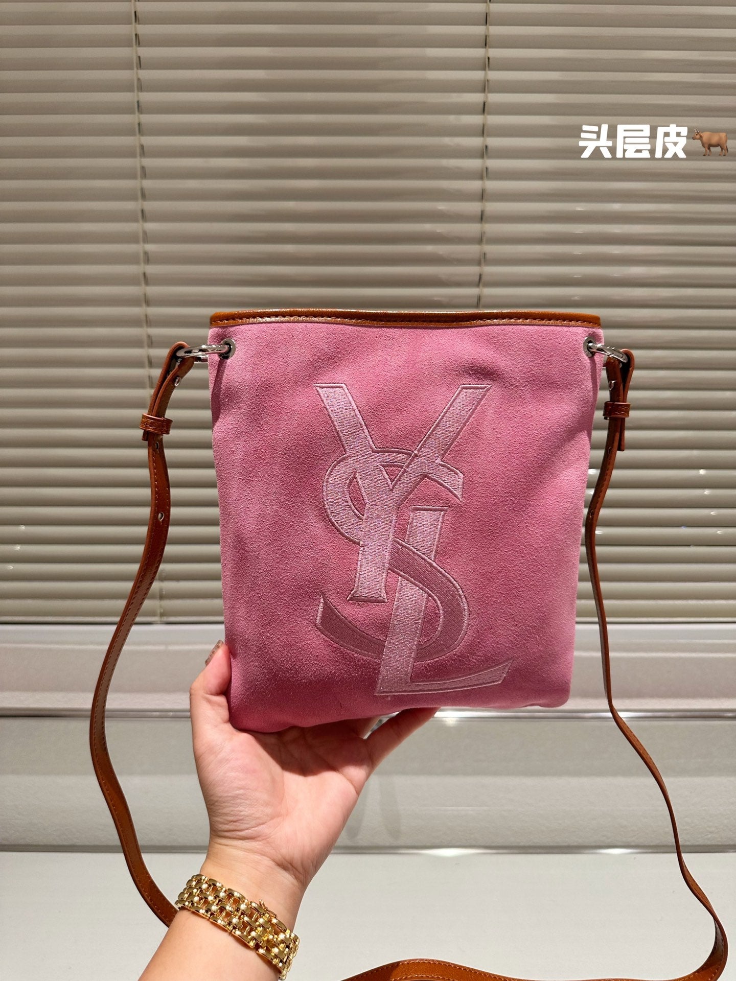 YSL-BAG-81
