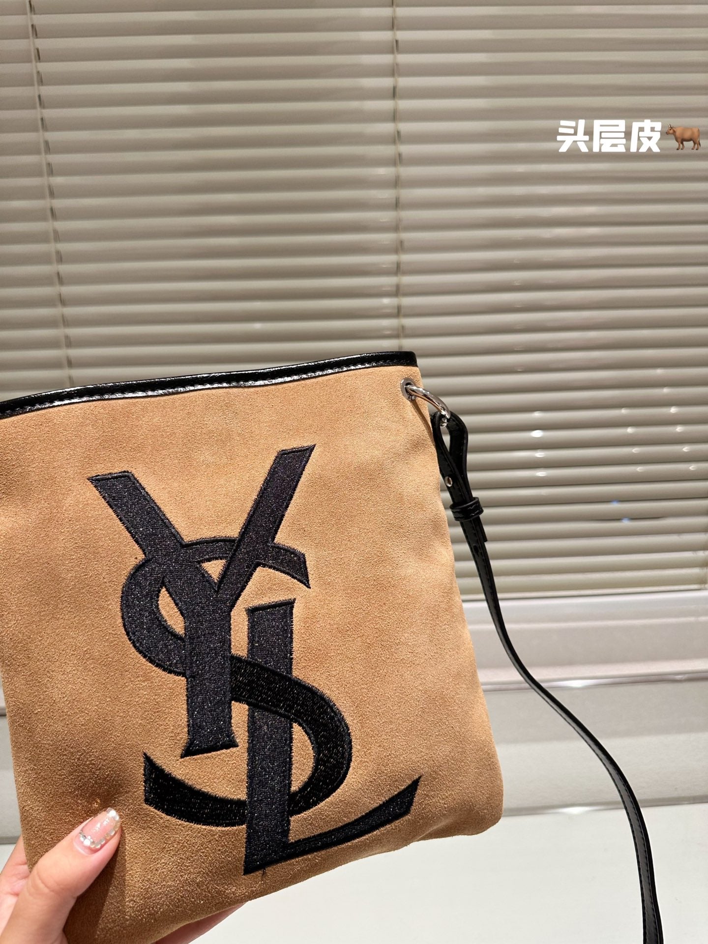YSL-BAG-81