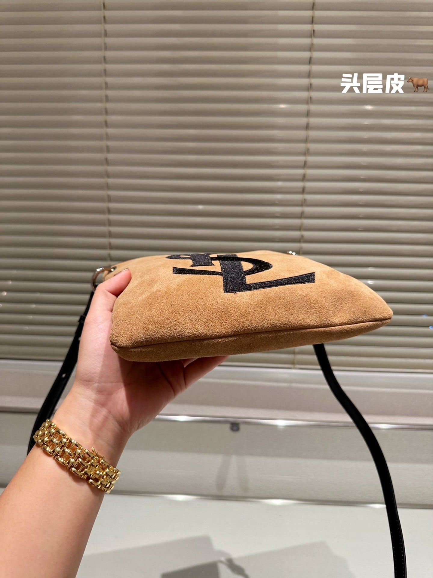 YSL-BAG-81