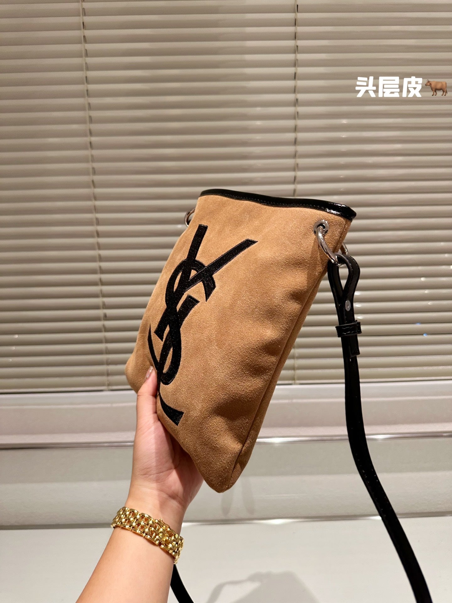 YSL-BAG-81