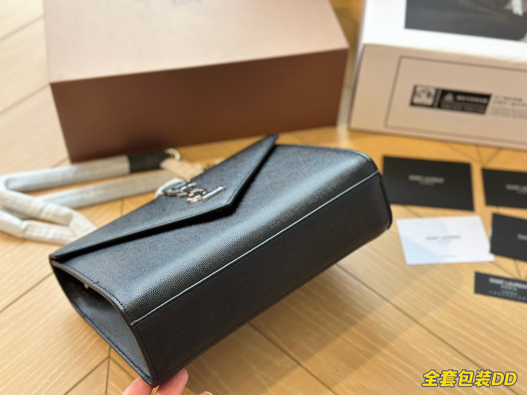 YSL-BAG-82