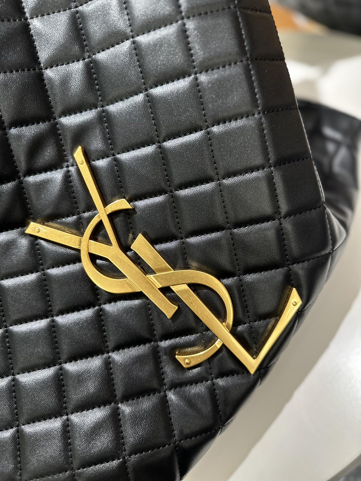 YSL-BAG-87